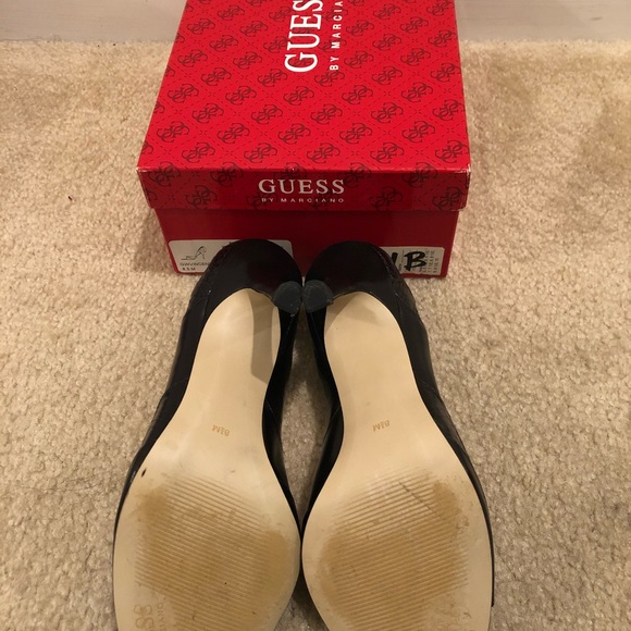 Heels - Picture 3 of 4